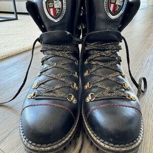 Italian Stylish Black Lace-Up Boots with Crest Detail